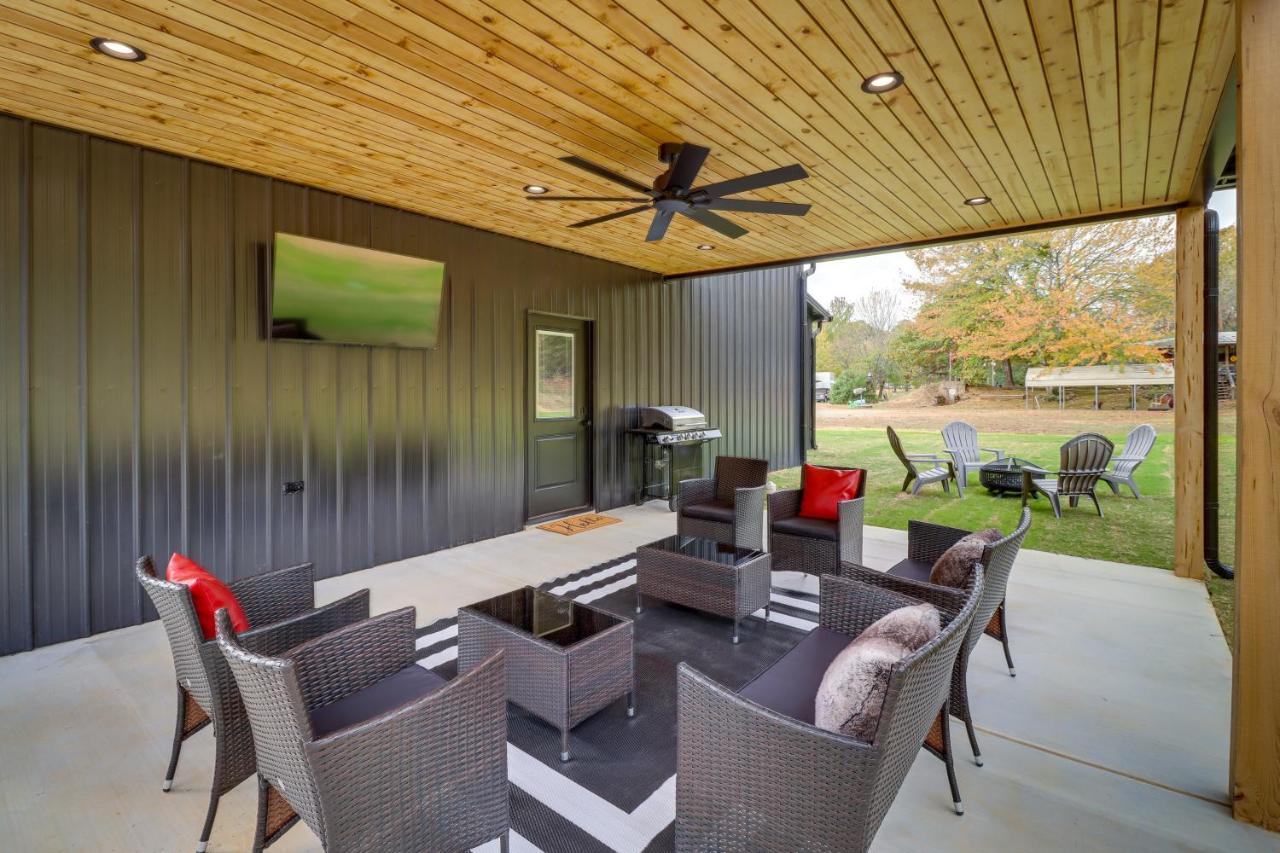 Chic Arkansas Retreat With Patio, Grill And Fire Pit! Vila Fairfield Bay Exterior foto